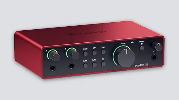 A Scarlett 2i2 audio interface.